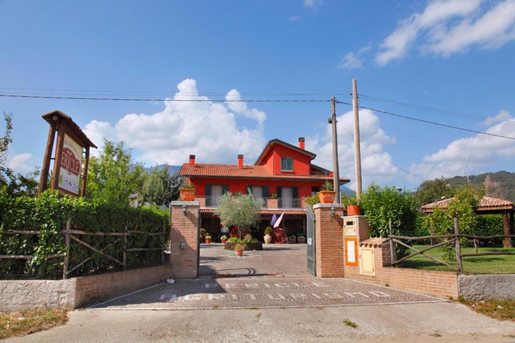 Azienda Agrituristica Pericle Montella Exterior photo